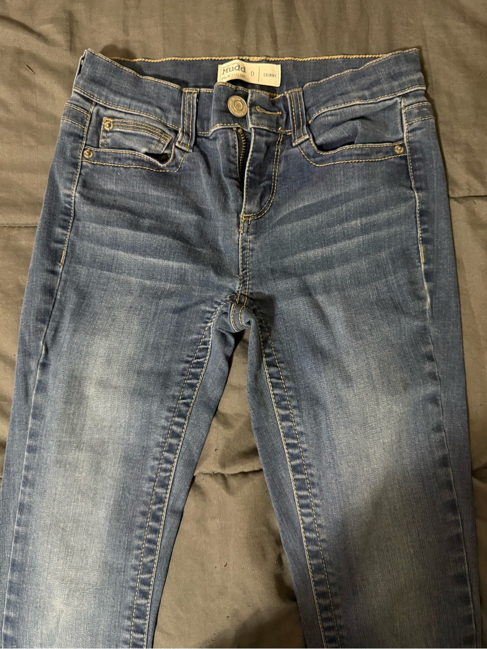 Mudd Women's Skinny Jeans in Medium Blue Wash